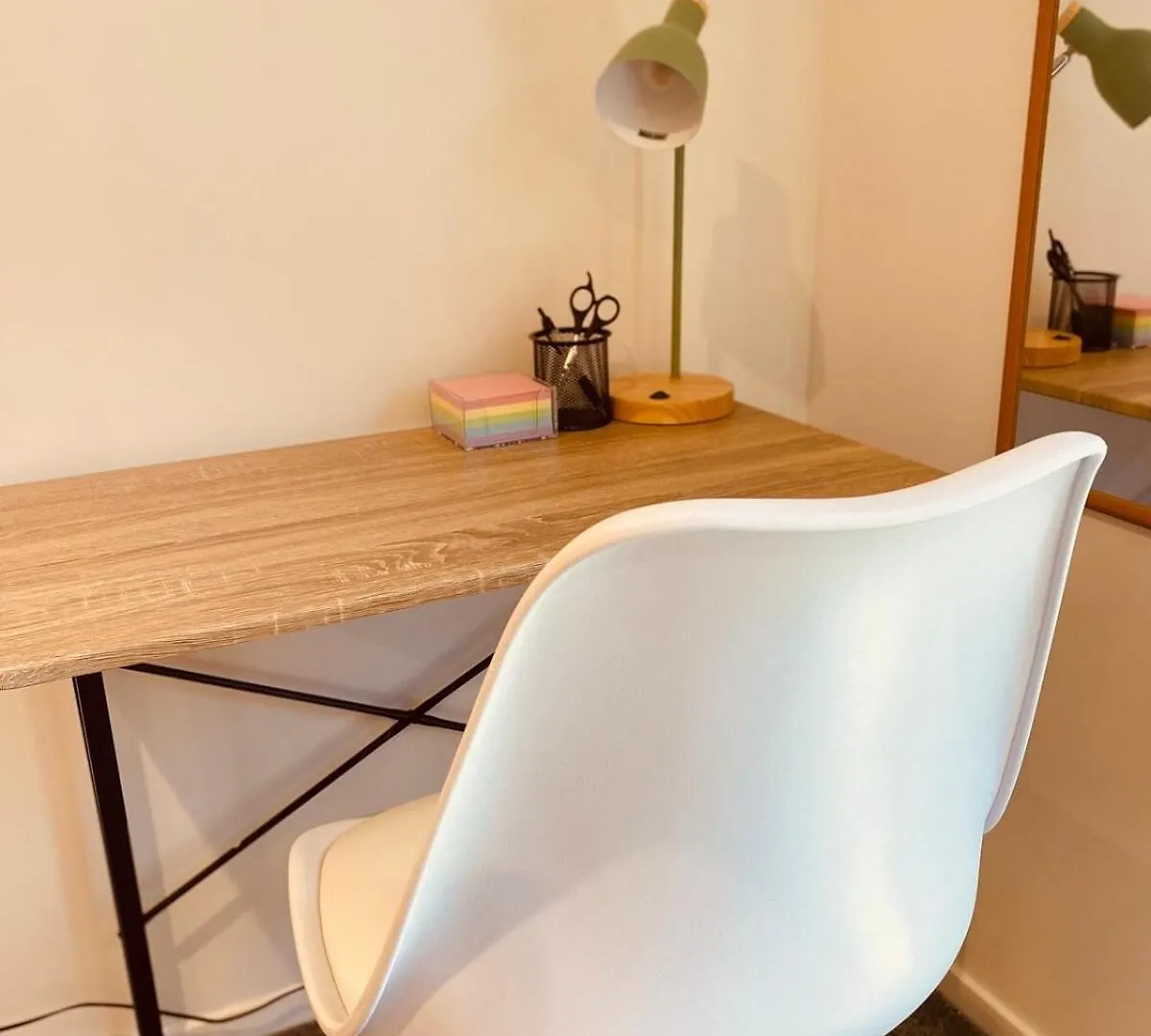 Urban Retreat In Central City Κράισττσερτς Διαμέρισμα